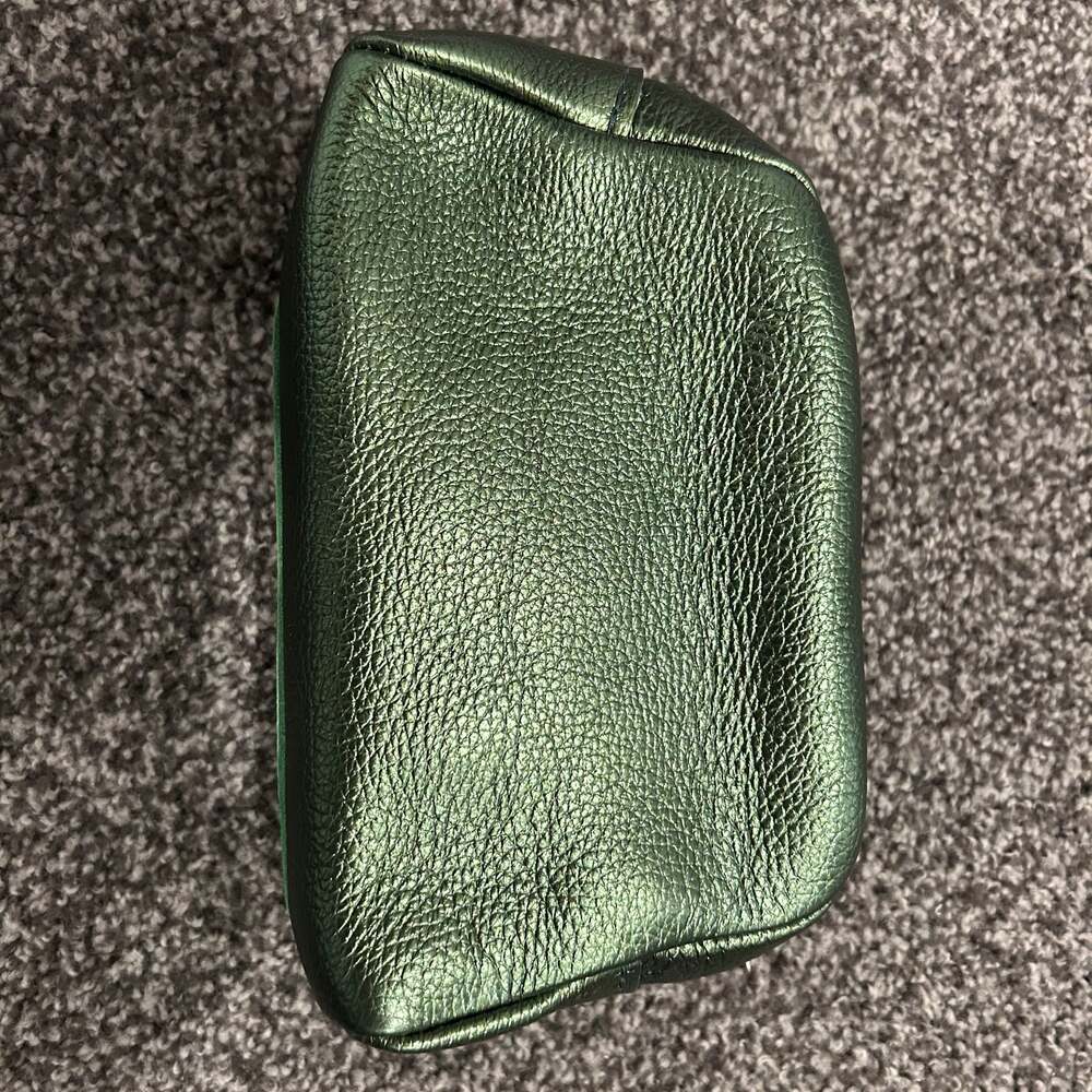 Portland Leather Goods Metallic Greench Trevi Zipper Pouch